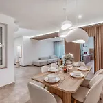 Διαμέρισμα Luxury In St Pauls Bay W Pool By Homely Σεντ Πόλς Μπέι