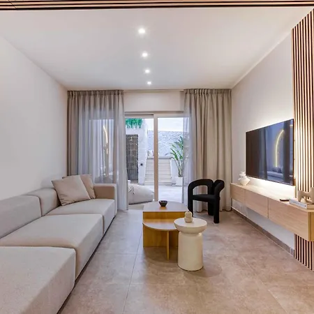 Luxury In St Pauls Bay W Pool By Homely *