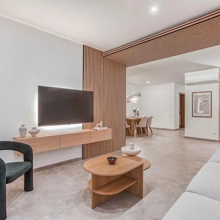 Luxury In St Pauls Bay W Pool By Homely San Pawl il-Baħar