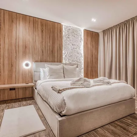 Luxury In St Pauls Bay W Pool By Homely