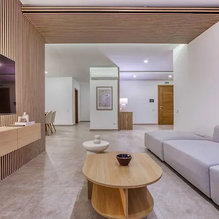 Luxury In St Pauls Bay W Pool By Homely San Pawl il-Baħar