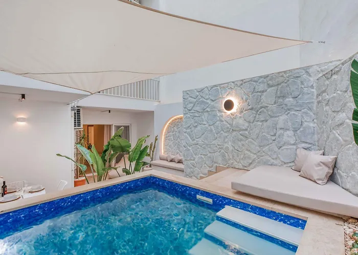 Luxury In St Pauls Bay W Pool By Homely