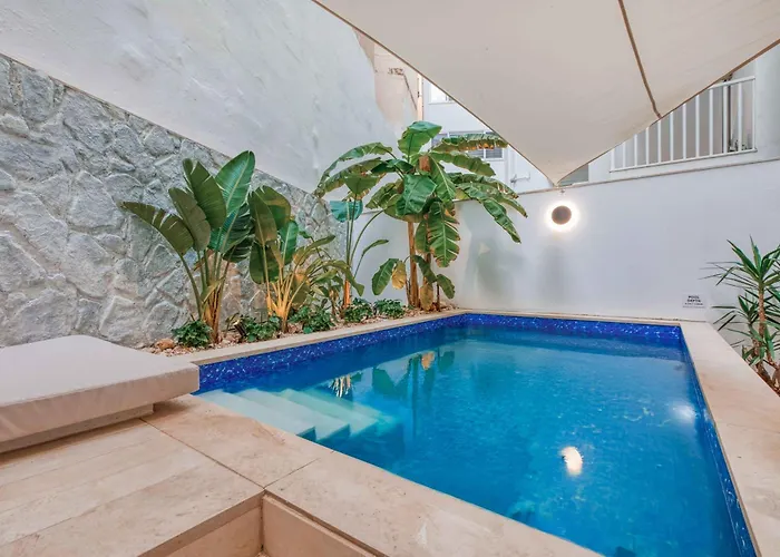 Luxury In St Pauls Bay W Pool By Homely *