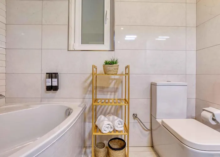 Luxury In St Pauls Bay W Pool By Homely *